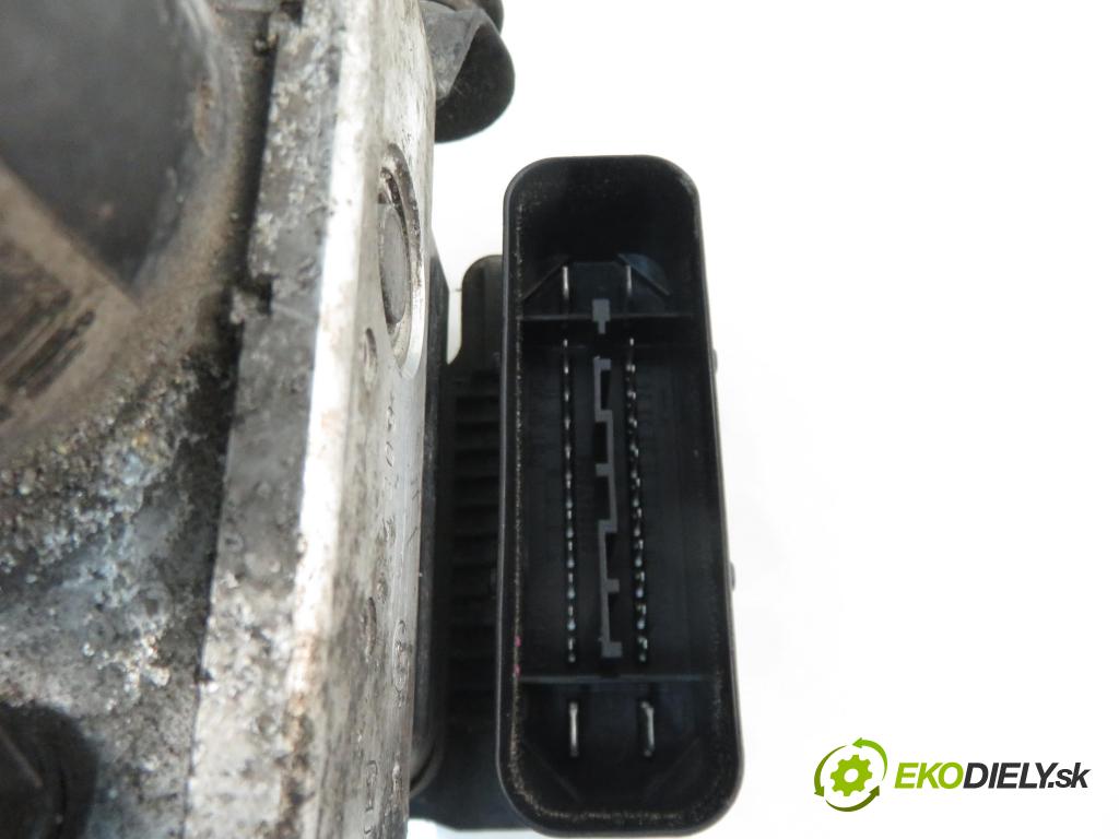 SKODA OCTAVIA II (1Z3) LIFTBACK 2007 77,00 1.9 TDI - BXE 1896,00 Pumpa ABS 1K0907379P ; 1K0614117H ; 10020701074 (Pumpy ABS)