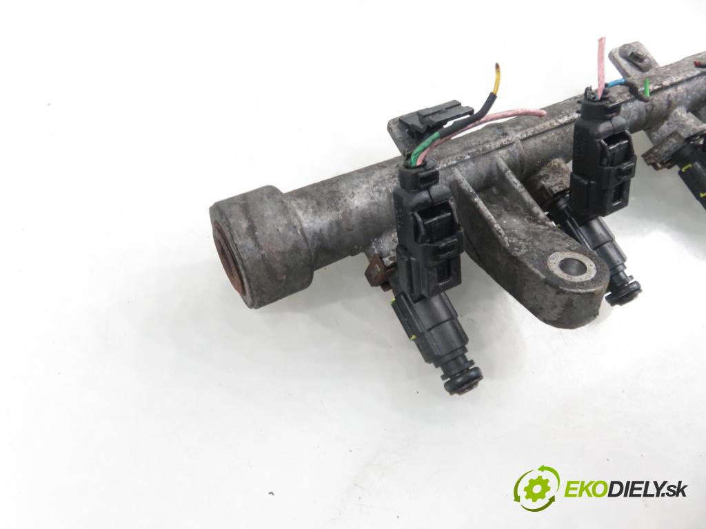 HYUNDAI GETZ (TB) HB 2003 60,00 1.3 12V 82 - G4EA 1341,00 Lišta vstrekovacia 3531022600 ; 9260930008 (Vstrekovacie lišty)