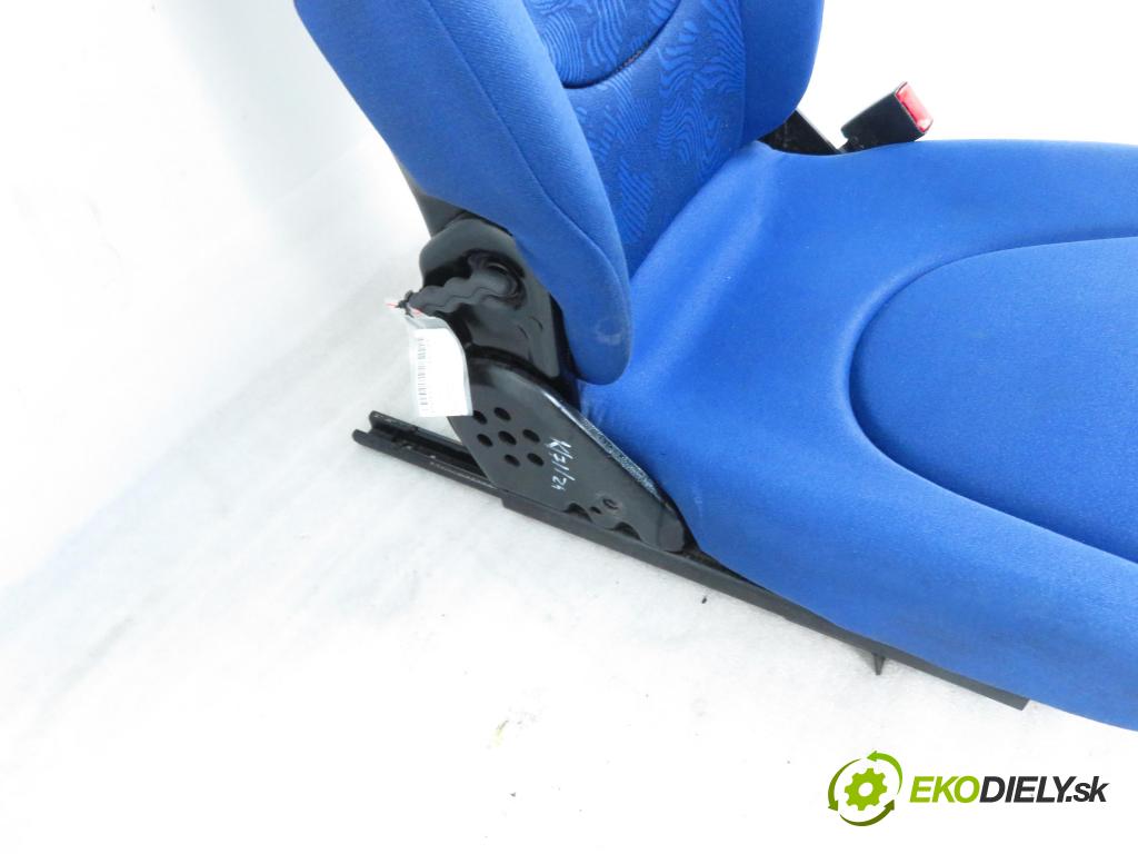 SMART CITY-COUPE (450) HB 1999 33,00 0.6 (S1CLB1, 450.331, 450.336) - M 160 E6AL B04 599,00 Sedadlo CESTUJÚCI/PP