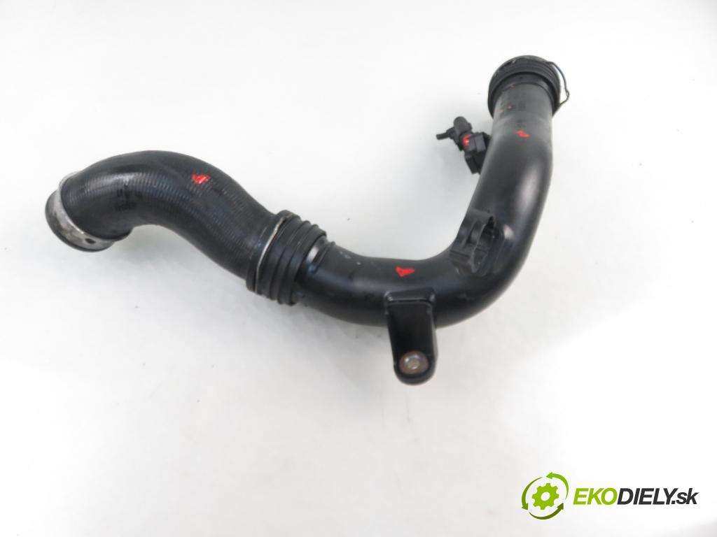 VW TOURAN (1T1, 1T2) MINIVAN 2004 100,00 2.0 TDI PD 16V 136 - AZV 1968,00 Rúra intercoolera turba 1K0145762L ; 1k0145770d ; 1k0145838d