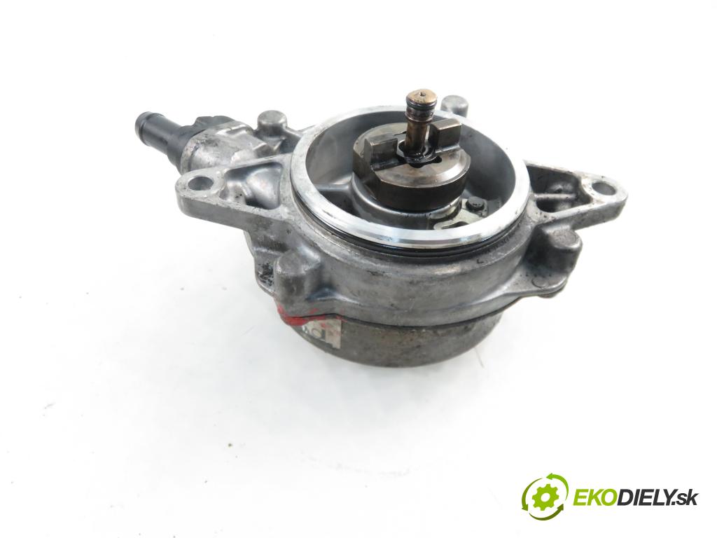 AUDI A6 (4F2, C6) SEDAN 2004 165,00 3.0 TDI quattro - BMK 2967,00 pumpa vakuová 7000130202 ; 0571451c0l