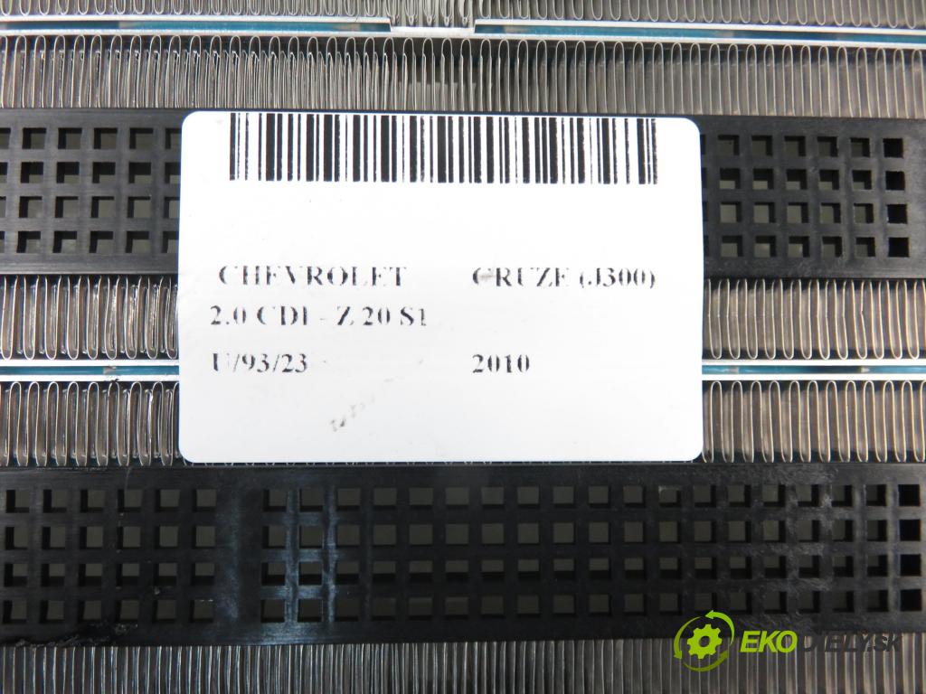 CHEVROLET CRUZE (J300) SEDAN 2010 110,00 2.0 CDI 150 - Z 20 S1 (LLW) 1991,00 topné těleso radiátor topení elektrická 13276271 (Radiátory topení)