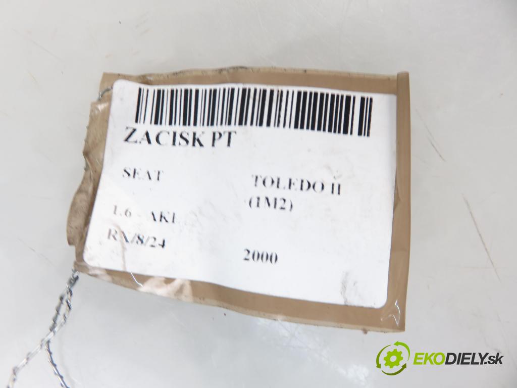 SEAT TOLEDO II (1M2) SEDAN 2000 74,00 1.6 - AKL 1595,00 Brzdič strmeň pravé zadné
