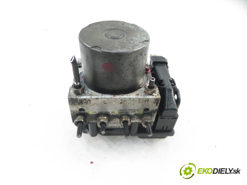 PEUGEOT 307 (3A/C) HB 2003 50,00 1.4 HDi - 8HZ (DV4TD) 1398,00 Pumpa ABS 0265800301 ; 9648265480 ; 0265231302 (Pumpy ABS)