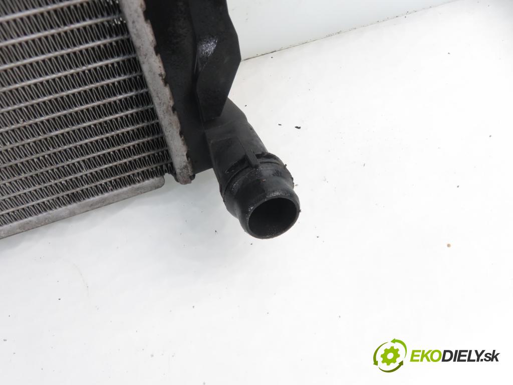 SEAT IBIZA IV (6J5, 6P1) HB 2009 77,00 1.6 - BTS 1598,00 chladič vody 6R0121253