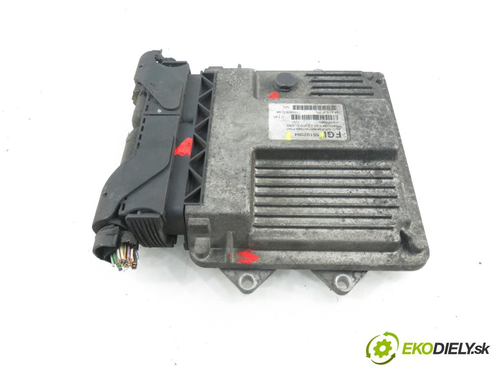 FIAT PUNTO (188_) HB 2003 51,00 1.3 JTD 16V - 188 A9.000 1248,00 řídící jednotka motora 55192094