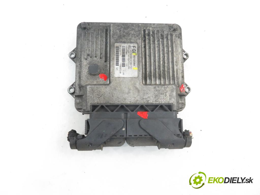 FIAT PUNTO (188_) HB 2003 51,00 1.3 JTD 16V - 188 A9.000 1248,00 řídící jednotka motora 55192094