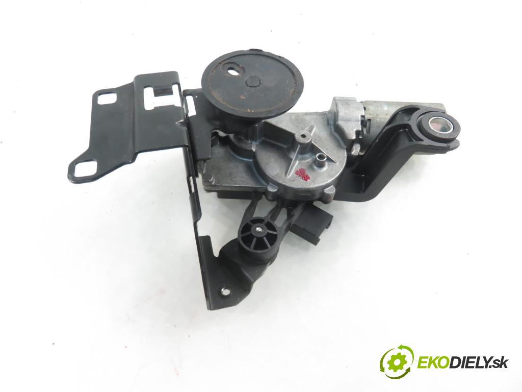 BMW 5 Touring (E61) KOMBI 2004 0,00 530 d - M57 D30 (306D2) 2993,00 Motorček stierače zadné 7061367 ; 1397020059 ; 0390201597