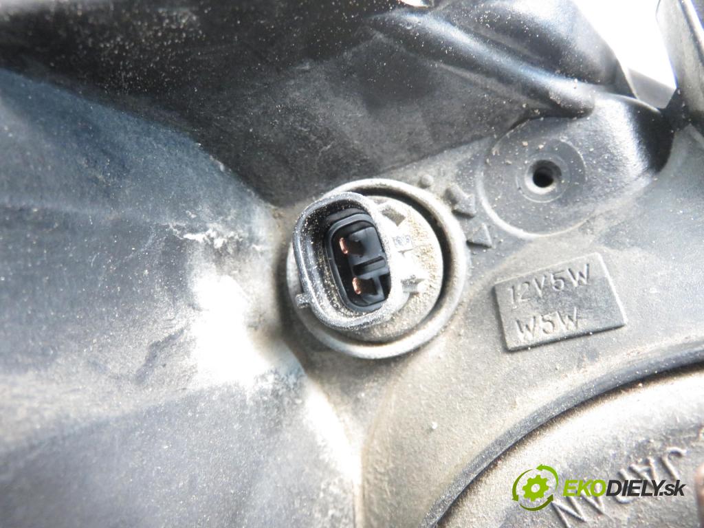 TOYOTA COROLLA sedan (_E15_) SEDAN 2008 71,00 1.4 VVT-i 97 - 4ZZ-FE 1398,00 Svetlo LP