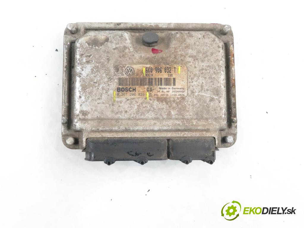 VW POLO CLASSIC (6V2) SEDAN 2000 44,00 60 1.4 - ANW 1390,00 řídící jednotka motora 6K0906032T ; 0261206839