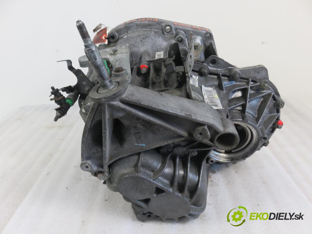 RENAULT ESPACE IV (JK0/1_) MINIVAN 2003 85,00 1.9 dCi 116 - F9Q 820 1870,00 Prevodovka MANUALNA PK6355