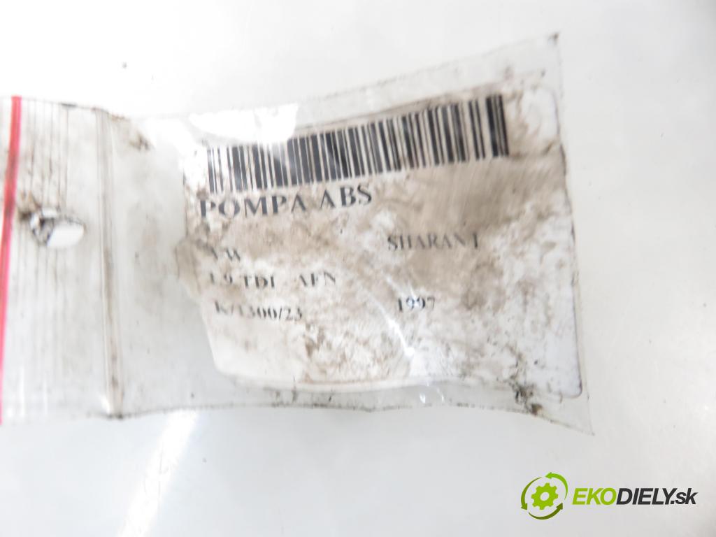 VW SHARAN (7M8, 7M9, 7M6) MINIVAN 1997 81,00 1.9 TDI 110 - AFN 1896,00 Pumpa ABS 7M0614111K ; 95VW2L580CB ; 7M0907379 (Pumpy ABS)