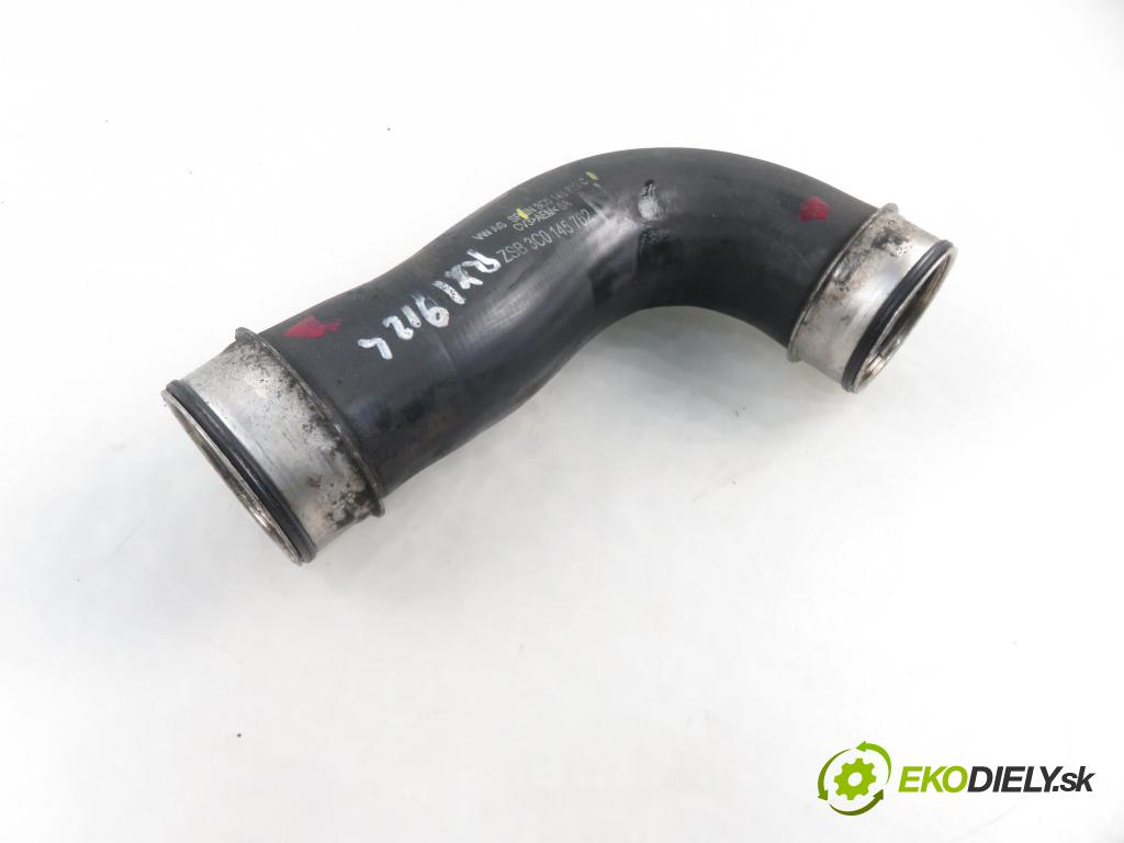 VW GOLF PLUS (5M1, 521) MINIVAN 2006 77,00 1.9 TDI - BLS 1896,00 Rúra intercoolera turba 3C0145832C