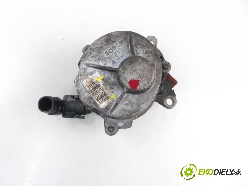 OPEL VIVARO A Skrzynia (X83) FURGON 2008 66,00 2.0 CDTI 90 - M9R 782 1995,00 pumpa vakuová 8200781547