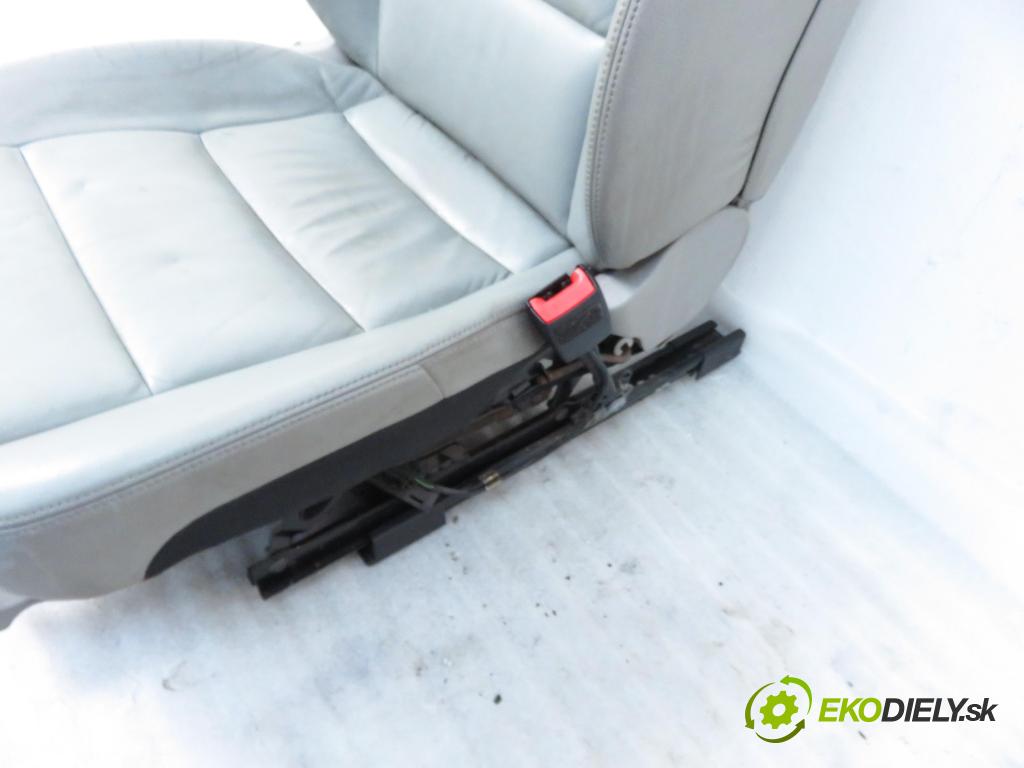 AUDI A6 Avant (4F5, C6) KOMBI 2005 120,00 2.7 TDI - BSG 2698,00 Sedadlo CESTUJÚCI/PP