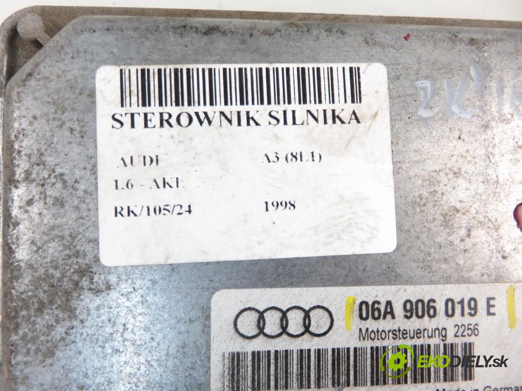 AUDI A3 (8L1) HB 1998 74,00 1.6 - AKL 1595,00 řídící jednotka motora 06A906019E ; 5WP432403