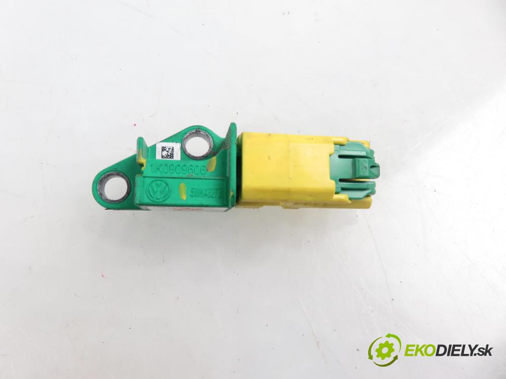 VW GOLF V (1K1) HB 2003 77,00 1.9 TDI PD 105 - BKC 1896,00 Snímač nárazu 1K0909606 ; 5WK43273 (Snímače nárazu)