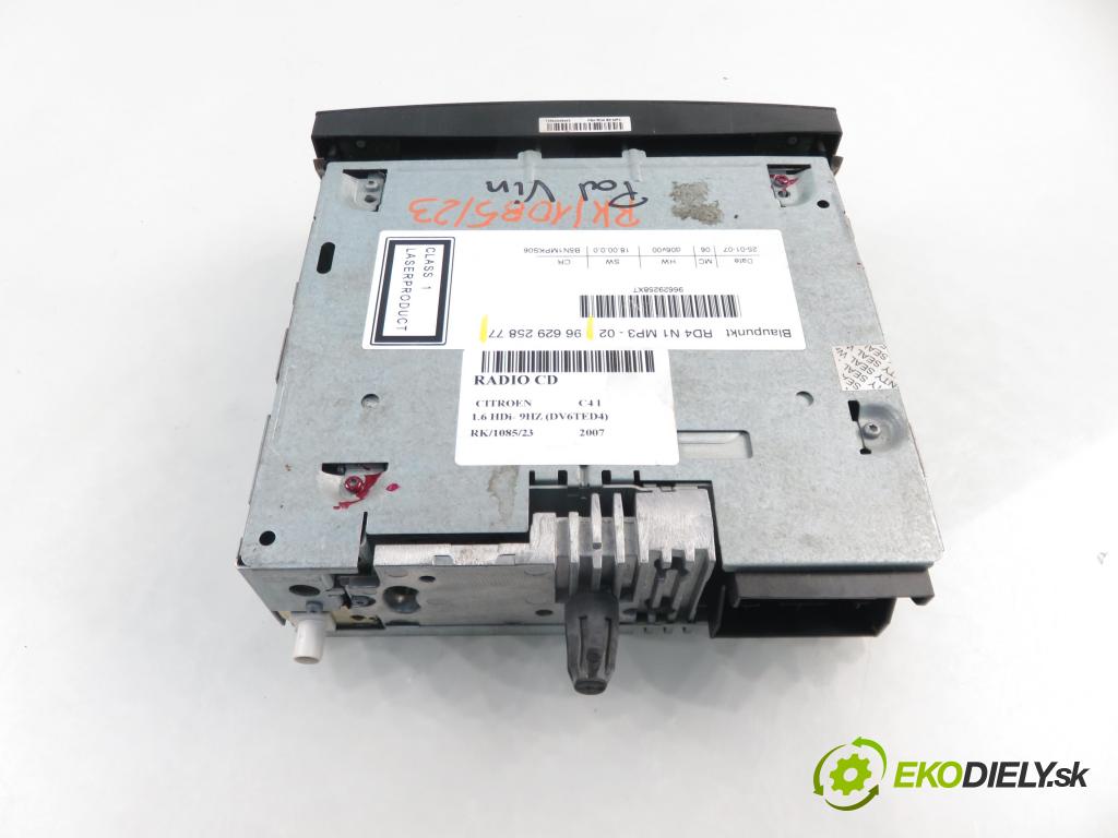 CITROEN C4 I (LC_) HB 2007 80,00 1.6 HDi 109 - 9HZ (DV6TED4) 1560,00 RADIO CD 9662925877