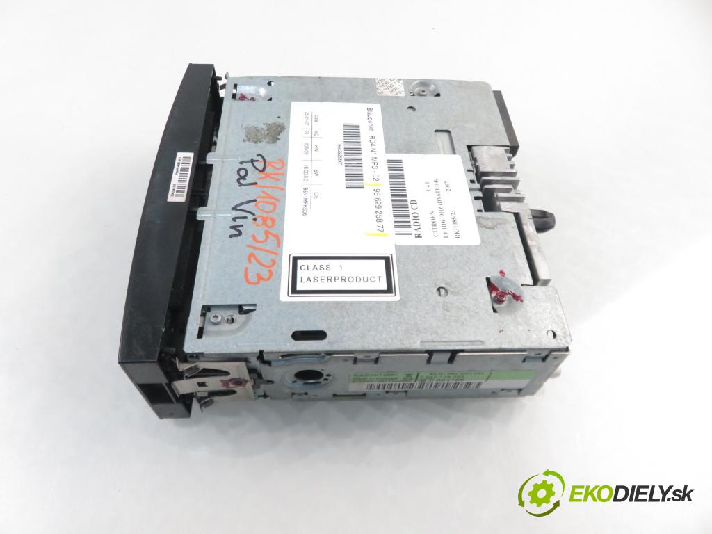 CITROEN C4 I (LC_) HB 2007 80,00 1.6 HDi 109 - 9HZ (DV6TED4) 1560,00 RADIO CD 9662925877
