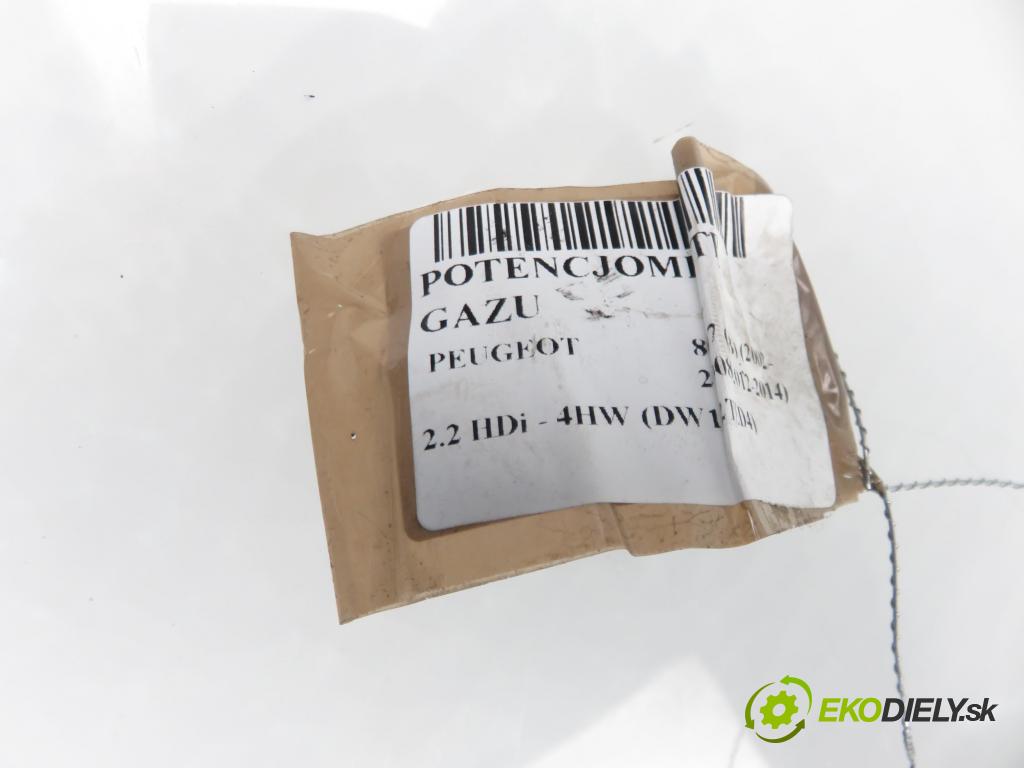 PEUGEOT 807 (EB_) MINIVAN 2006 94,00 2.2 HDi - 4HW (DW12TED4) 2179,00 Potenciometer plynového pedálu 1400752980 ; 6PV00908308 (Pedále)