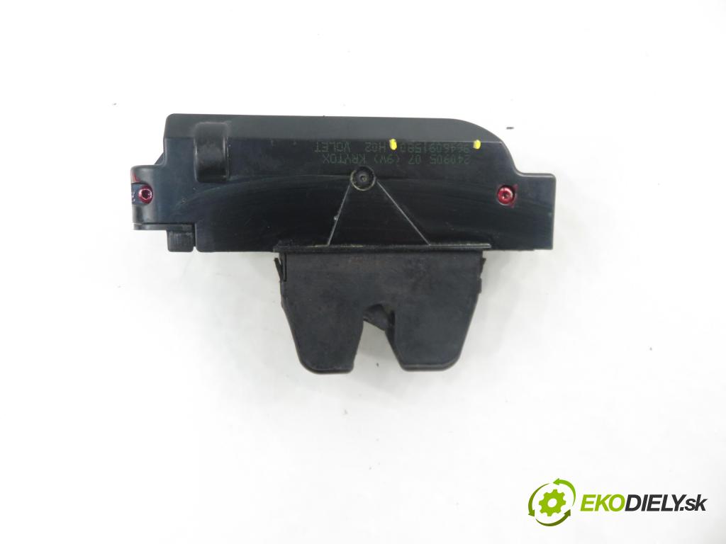 PEUGEOT 807 (EB_) MINIVAN 2006 94,00 2.2 HDi - 4HW (DW12TED4) 2179,00 zámok dveří kufr EL. 9646091580
