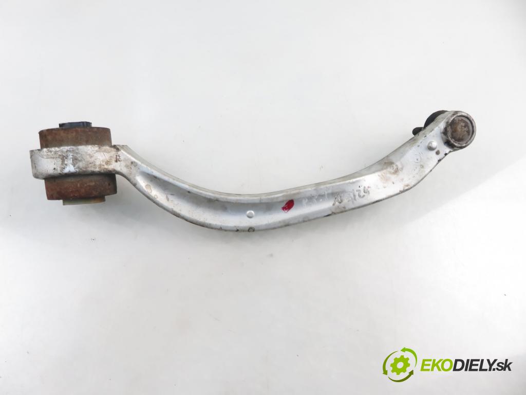 VW PASSAT B5 (3B2) SEDAN 1998 81,00 1.9 TDI 110 - AFN 1896,00 rameno dolní pravý zadní část
