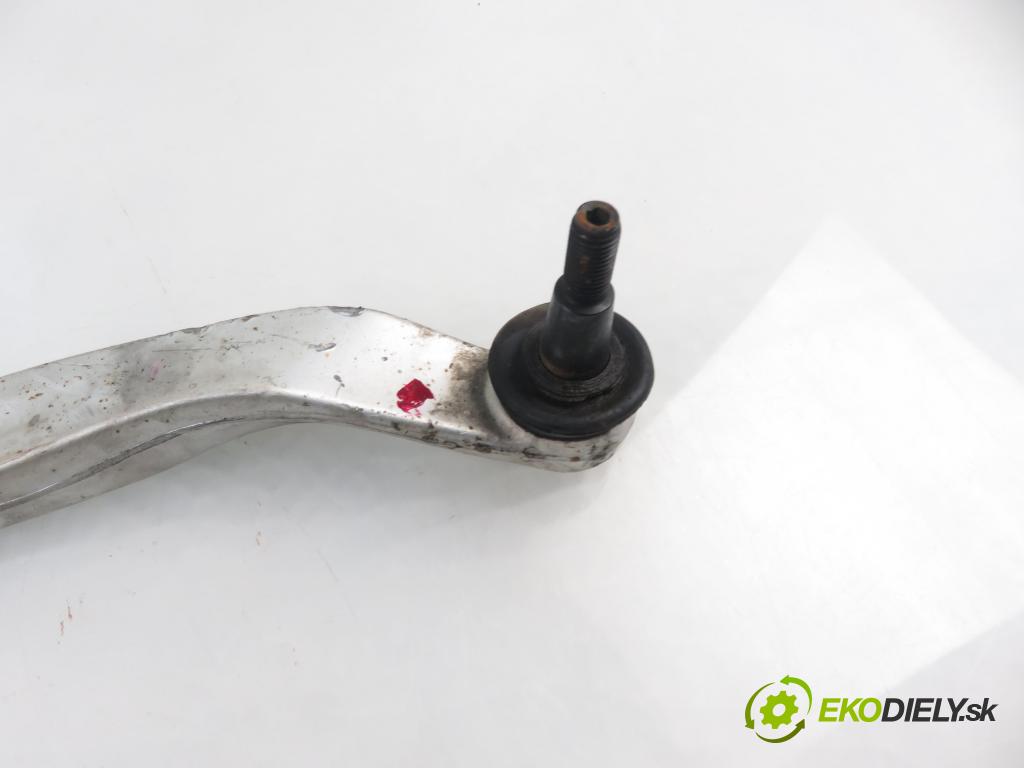 VW PASSAT B5 (3B2) SEDAN 1998 81,00 1.9 TDI 110 - AFN 1896,00 rameno dolní pravý zadní část