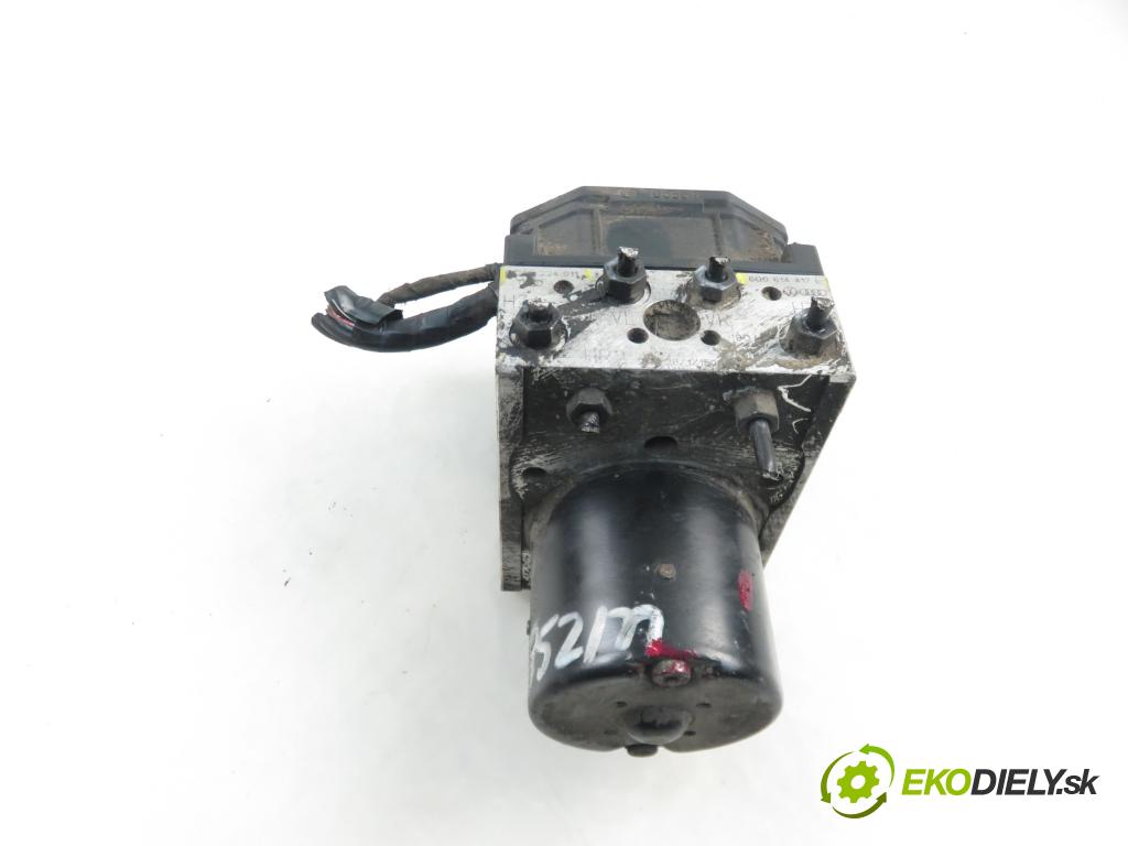 SEAT IBIZA III (6L1) HB 2003 74,00 1.9 TDI - ATD 1896,00 pumpa ABS 0265900009 ; 6Q0614417E ; 0265224011 (Pumpy brzdové)