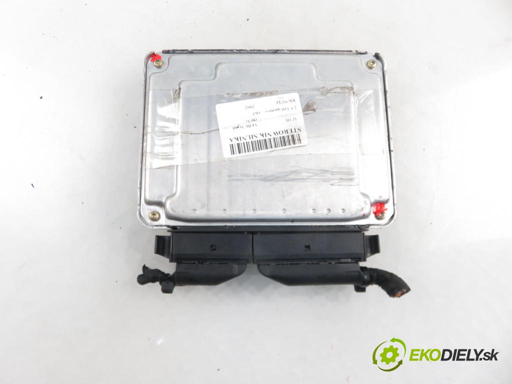 AUDI A4 Avant (8E5, B6) KOMBI 2002 132,00 2.5 TDI quattro - AKE 2496,00 řídící jednotka motora 8E0907401C ; 0281010493