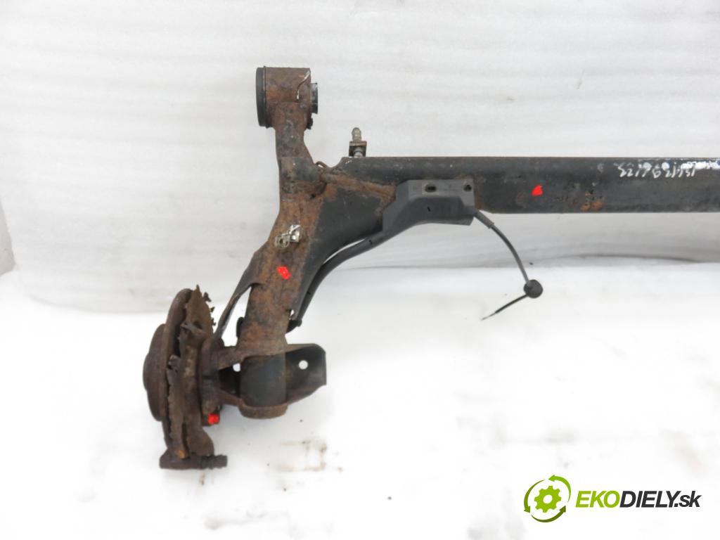 VW POLO CLASSIC (6V2) SEDAN 2000 44,00 60 1.4 - ANW 1390,00 výztuha zadní část ABS