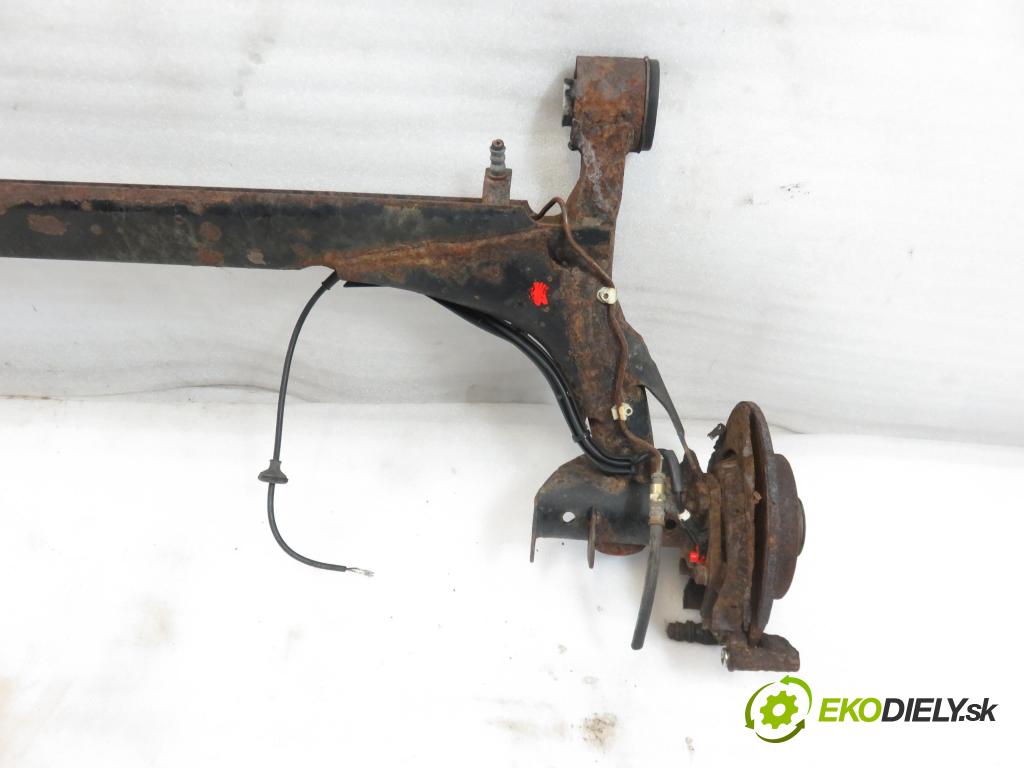 VW POLO CLASSIC (6V2) SEDAN 2000 44,00 60 1.4 - ANW 1390,00 výztuha zadní část ABS