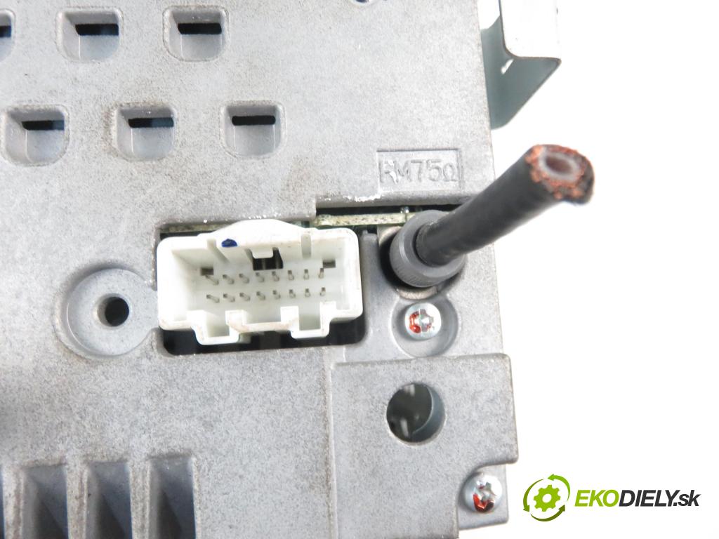 MAZDA 6 Hatchback (GG) LIFTBACK 2006 108,00 2.0 147 - LFF7 1999,00 RADIO CD CQEM45701A