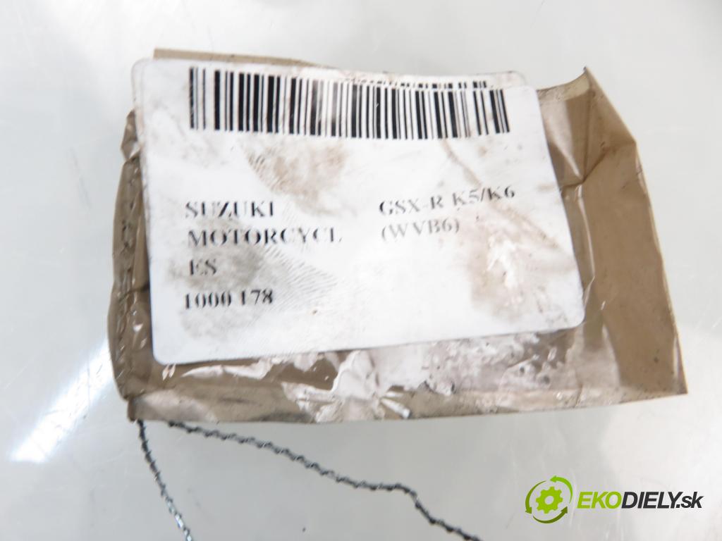 SUZUKI MOTORCYCLES GSX-R K5/K6 (WVB6) MOTOCYKL 2005 131,00 1000 178 999,00 Brzdič strmeň pravé zadné
