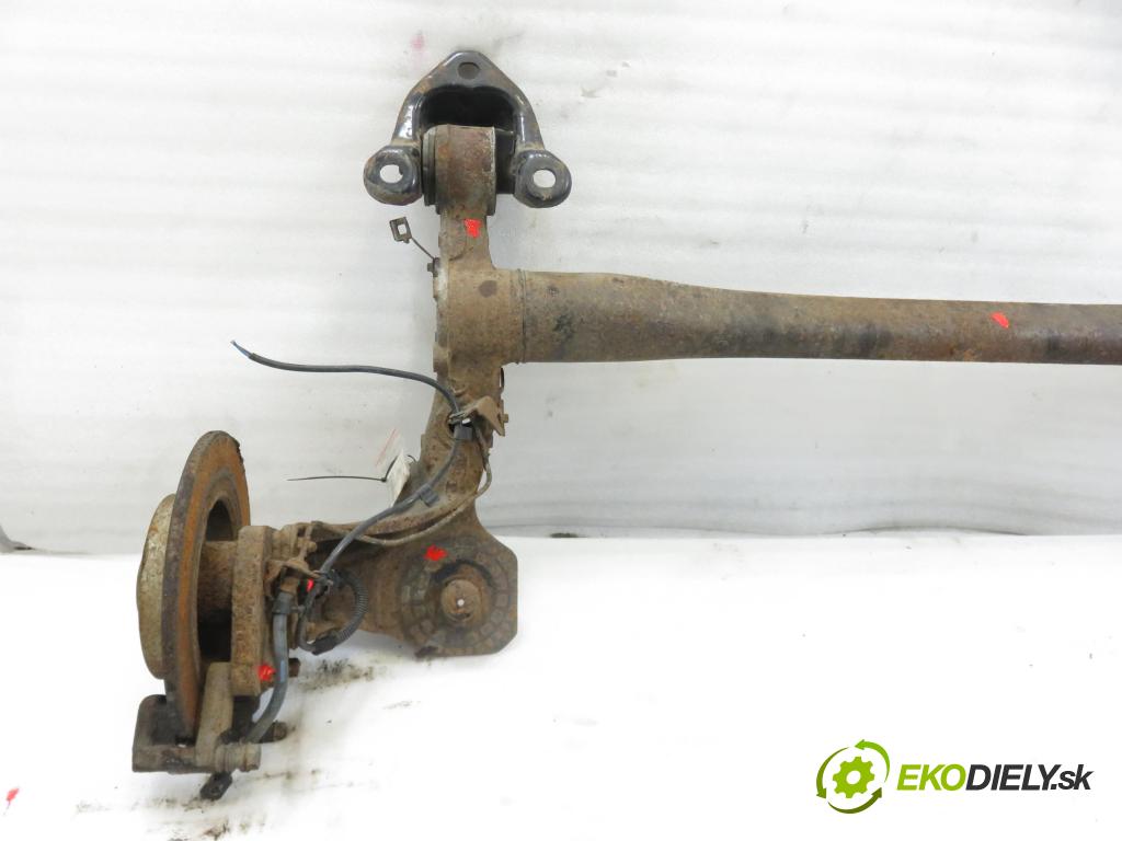 OPEL ZAFIRA B (A05) VAN 2006 88,00 1.9 CDTI 8V 120 - Z 19 DT 1910,00 výztuha zadní část ABS