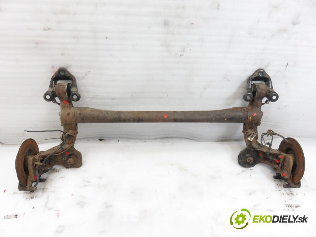 OPEL ZAFIRA B (A05) VAN 2006 88,00 1.9 CDTI 8V 120 - Z 19 DT 1910,00 výztuha zadní část ABS