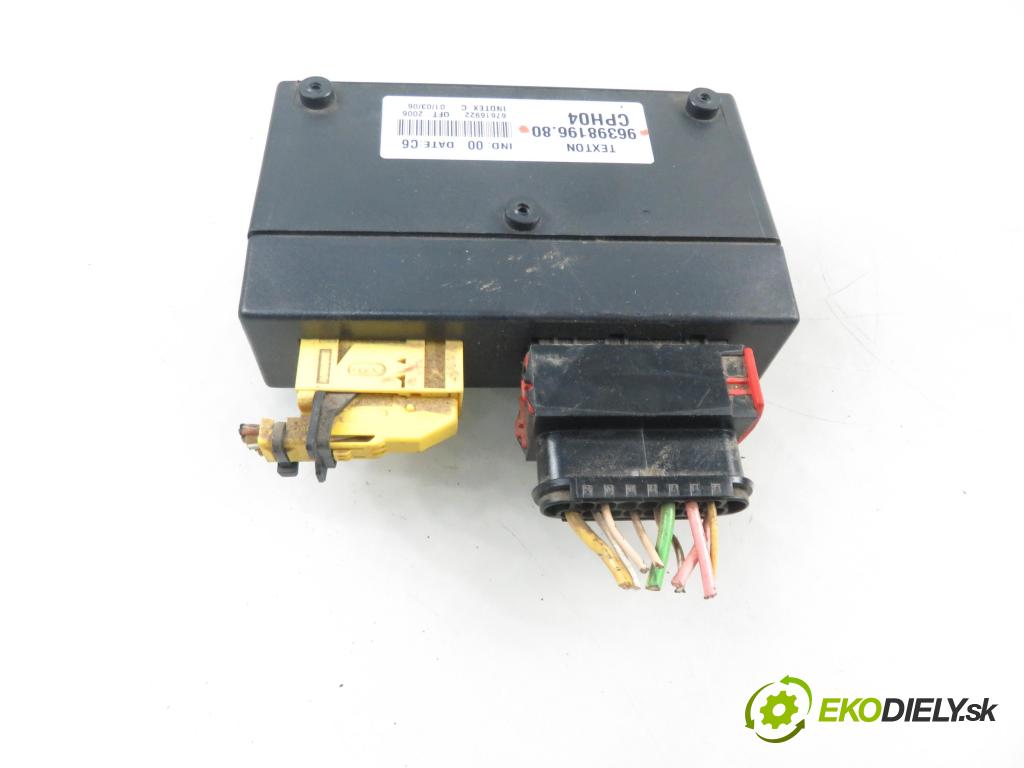 PEUGEOT EXPERT (224) FURGON 2006 69,00 2.0 HDi - RHX (DW10BTED) 1997,00 MODUL komfortu 9639819680