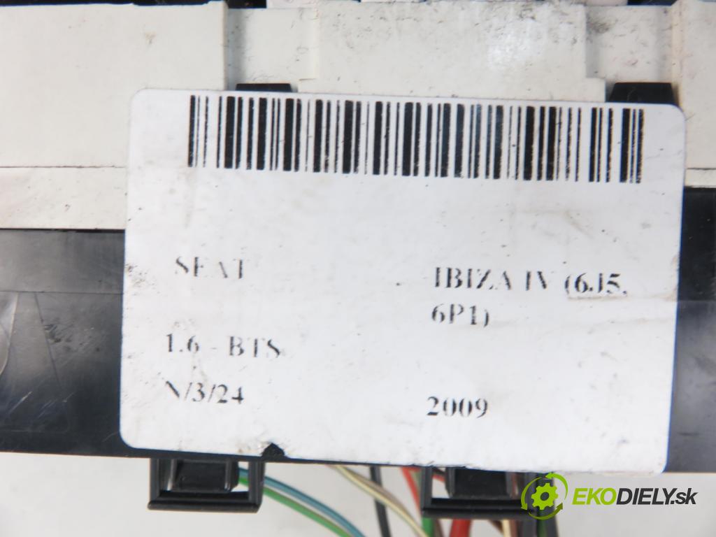 SEAT IBIZA IV (6J5, 6P1) HB 2009 77,00 1.6 - BTS 1598,00 Panel kúrenia KLIMATIZACE: 6J0820045