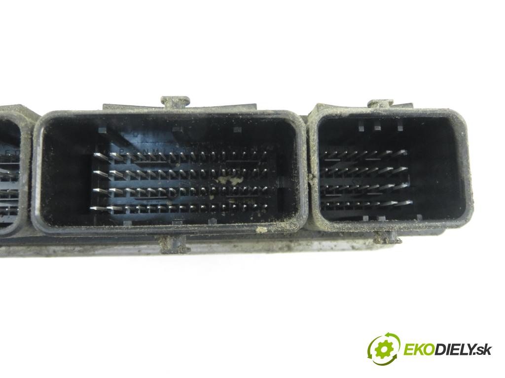 RENAULT MASTER III Skrzynia (FV) FURGON 2010 74,00 2.3 dCi 100 FWD - M9T 676 2298,00 Riadiaca jednotka Motor 0281017341 ; 237100899r