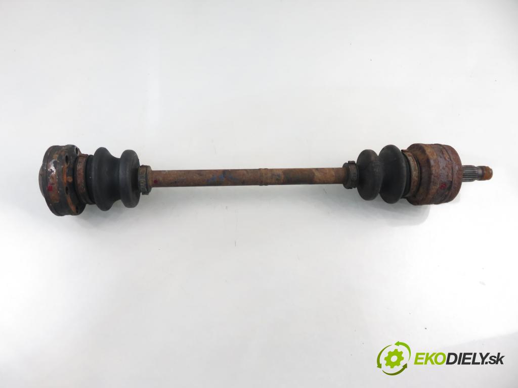 MERCEDES-BENZ Sedan (W124) SEDAN 1987 66,00 250 D 2497,00 Poloos LT