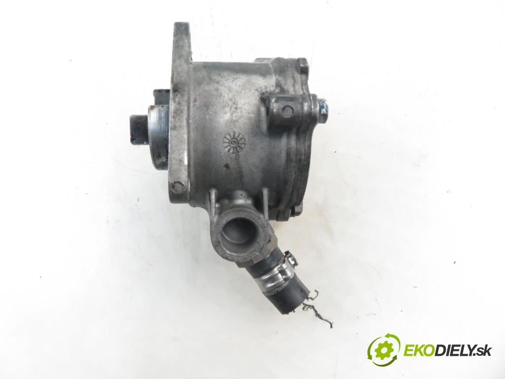 FIAT PUNTO (188_) HB 2000 59,00 1.9 JTD 80 - 188 A2.000 1910,00 pumpa vakuová 46771105