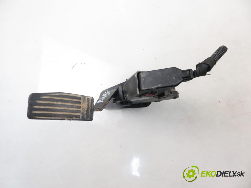 FORD TRANSIT TOURNEO Autobus (FC_ _) BUS 2001 74,00 2.0 DI 100 - ABFA 1998,00 Potenciometer plynového pedálu YC159F836BC (Pedále)