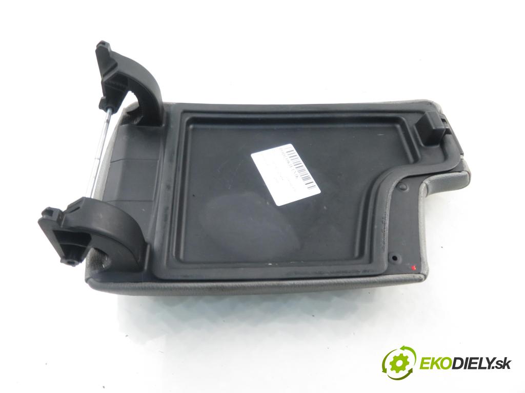 BMW 3 Touring (E91) KOMBI 2005 120,00 2.0 320 d 163 - M47 D20 (204D4) 1995,00 Lakťová opierka 