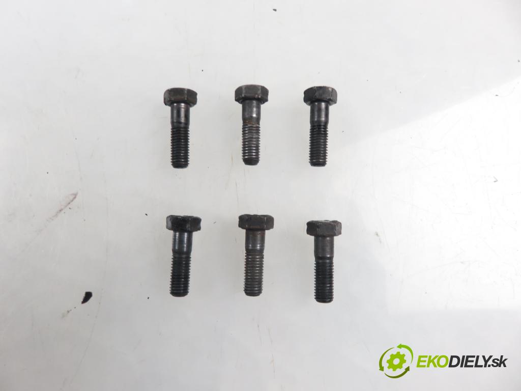 OPEL CORSA C (X01) HB 2001 48,00 1.7 DI - Y 17 DTL 1686,00 Koleso zotrvačník 244234590 ; 905784920 ; 8972280420