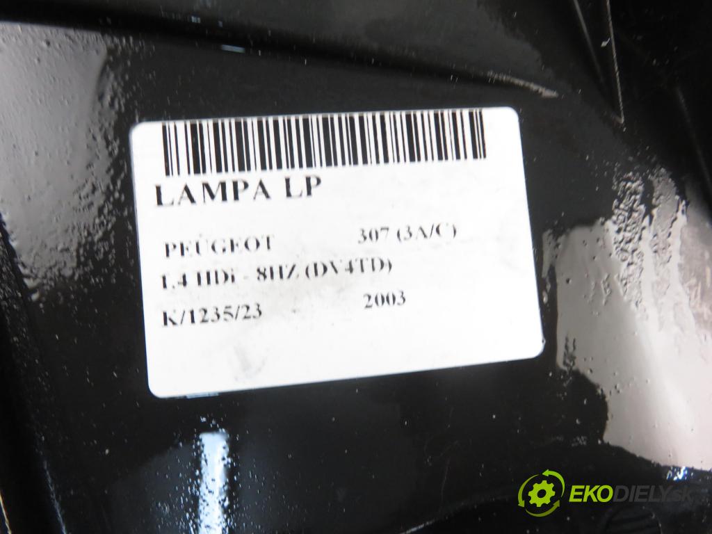 PEUGEOT 307 (3A/C) HB 2003 50,00 1.4 HDi - 8HZ (DV4TD) 1398,00 Svetlo LP 9641615780