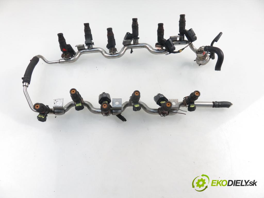 VW PHAETON (3D1, 3D2, 3D3, 3D4, 3D6, 3D7, 3D8, 3D9) SEDAN 2004 309,00 6.0 W12 4motion - BAN 5998,00 Lišta vstrekovacia 07C133316H ; 0280160575 (Vstrekovacie lišty)