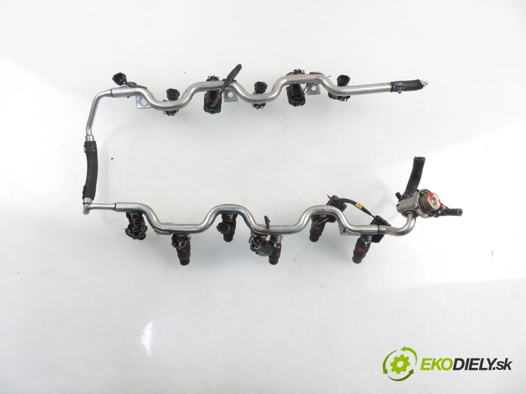 VW PHAETON (3D1, 3D2, 3D3, 3D4, 3D6, 3D7, 3D8, 3D9) SEDAN 2004 309,00 6.0 W12 4motion - BAN 5998,00 Lišta vstrekovacia 07C133316H ; 0280160575 (Vstrekovacie lišty)