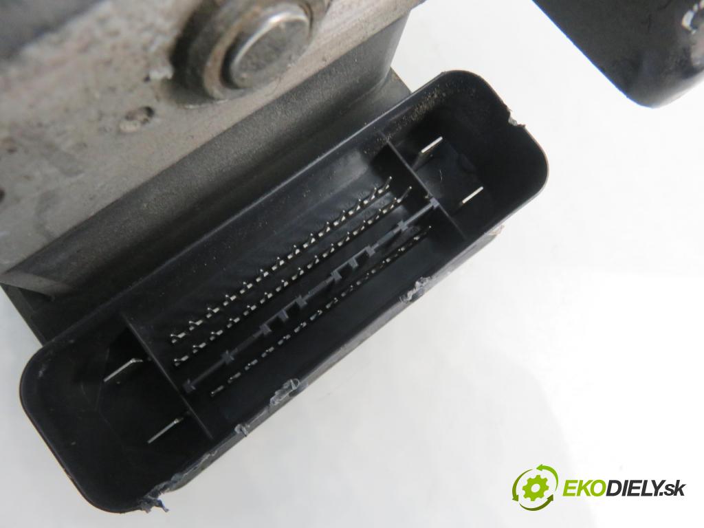 FORD FOCUS II Turnier (DA_, FFS, DS) KOMBI 2008 85,00 1.8 TDCi - KKDB 1753,00 Pumpa ABS 10096001723 ; 28560004033 ; 8M512C405AA (Pumpy ABS)