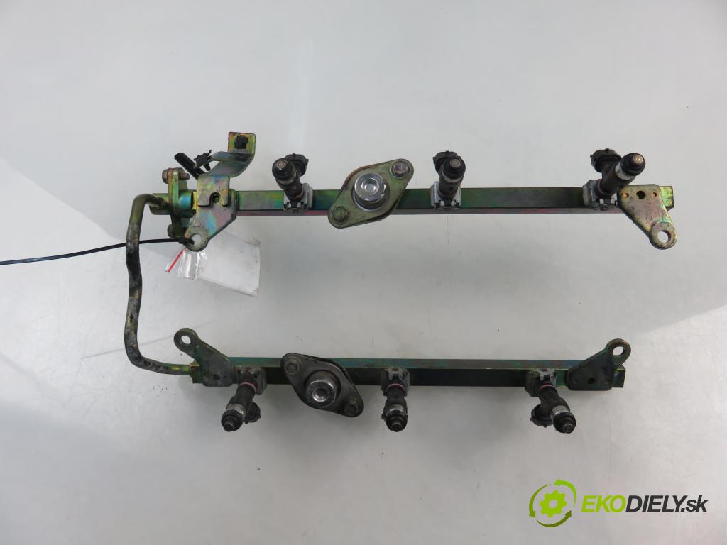 NISSAN PATHFINDER III (R51) SUV 2005 198,00 4.0 4WD 269 - VQ40DE 3954,00 Lišta vstrekovacia 0280158007 (Vstrekovacie lišty)