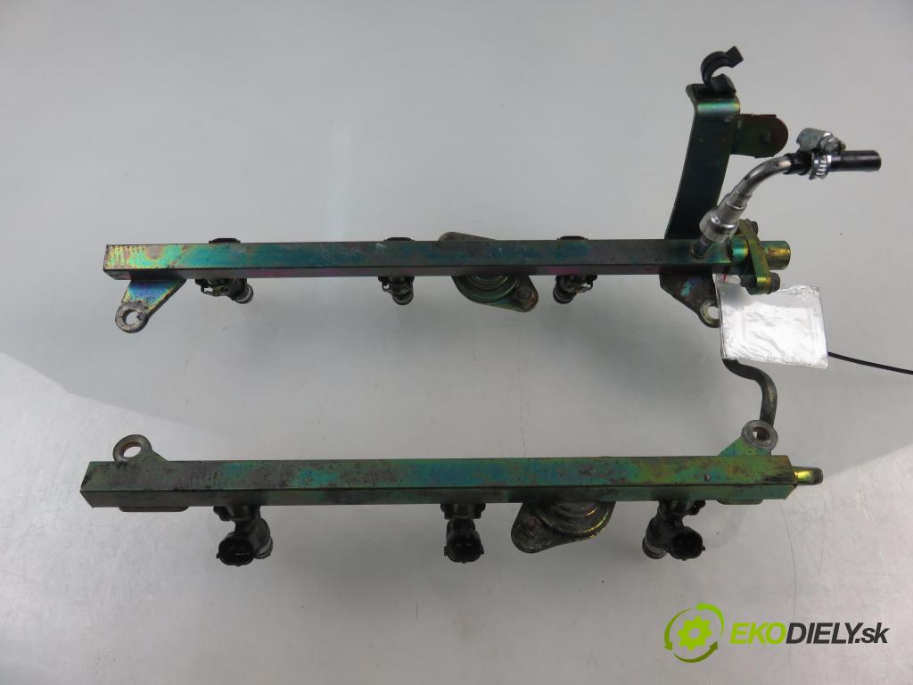 NISSAN PATHFINDER III (R51) SUV 2005 198,00 4.0 4WD 269 - VQ40DE 3954,00 Lišta vstrekovacia 0280158007 (Vstrekovacie lišty)