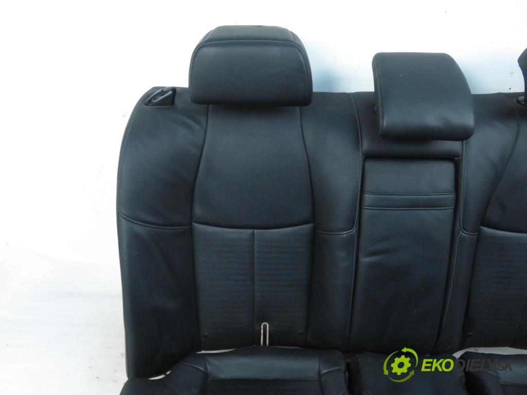 INFINITI M (Y51) SEDAN 2010 175,00 3.0d V6 238 - V9X 2993,00 Sedadlá, sedačky